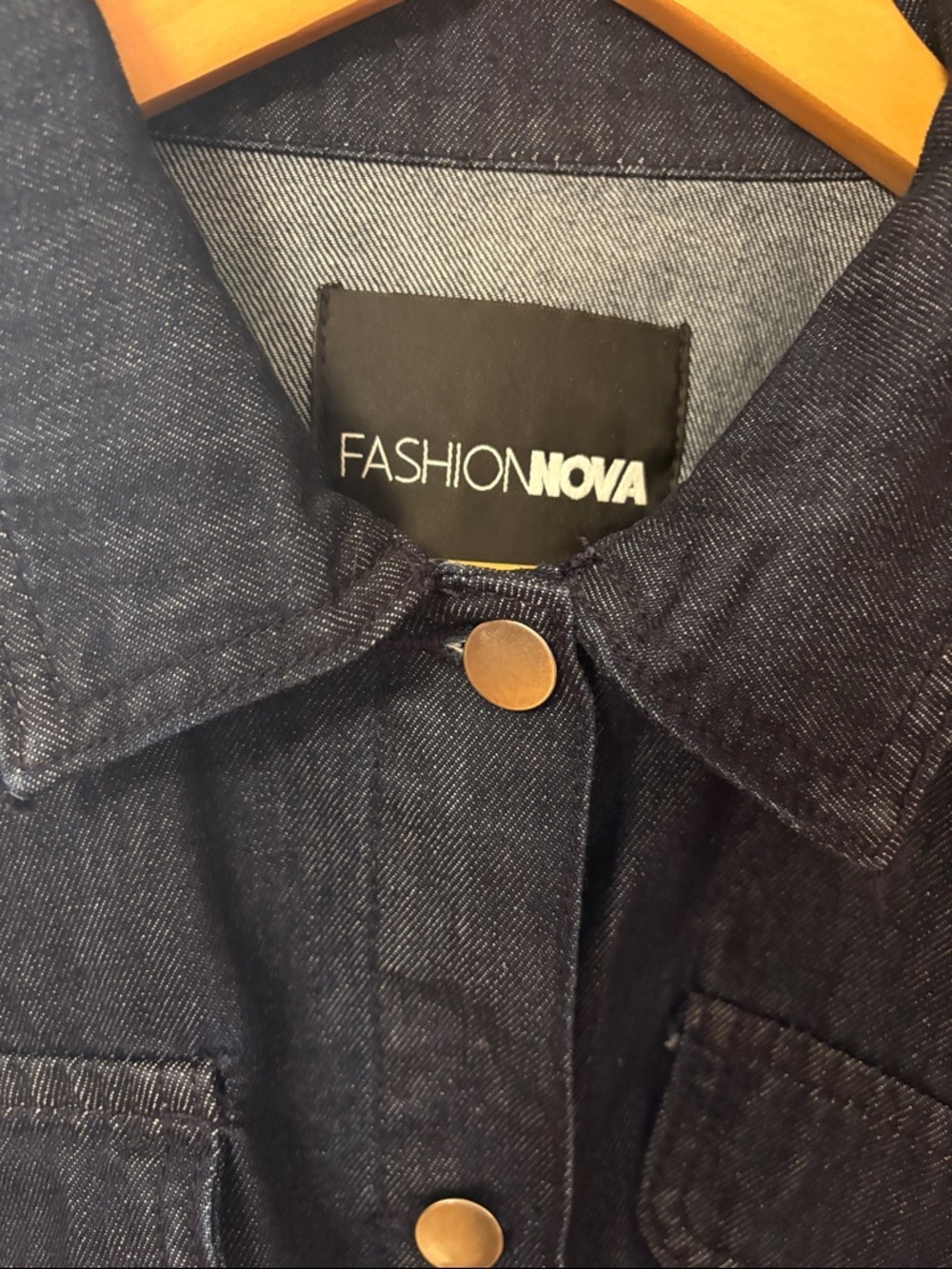 Fashion Nova Jean Jacket High Road blue, mainly cotton, Size Small - Picture 11 of 15